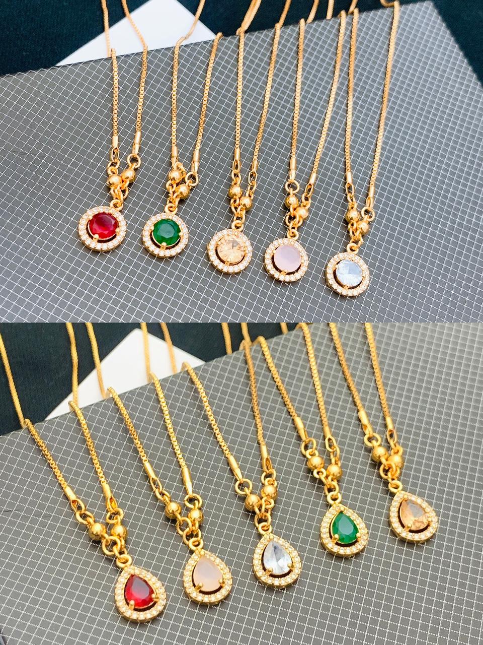 China Gold 1Piece Chain Loket