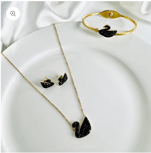 Stainless Steel Duck Set With Bangle