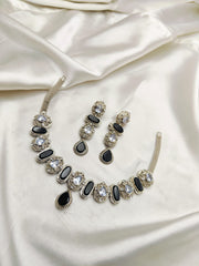 Fine Quality Neacklace Set