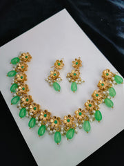 Simple Chokar Set