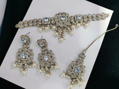 Fine Quality Neacklace Set