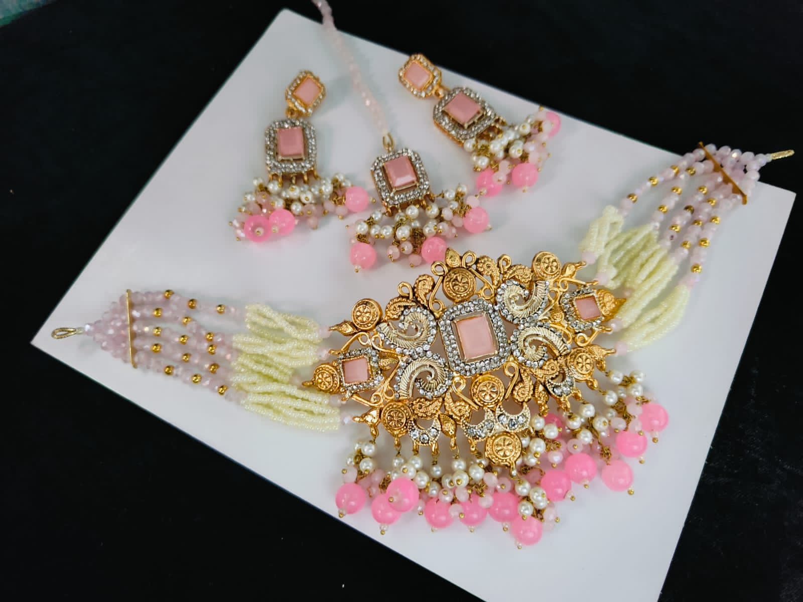 Gold Polish Neacklace Set
