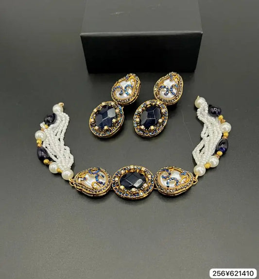 Mop Designer Choker Set