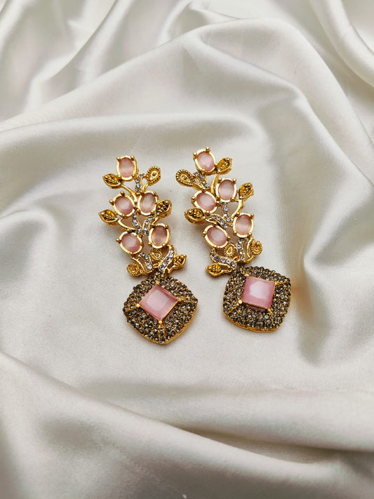 Fine Quality Stones Earrings