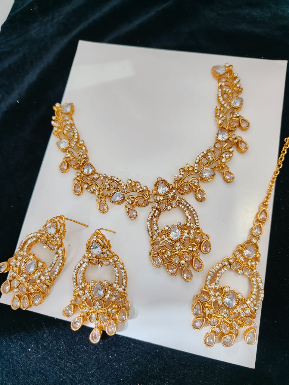 Stones Neacklace Set