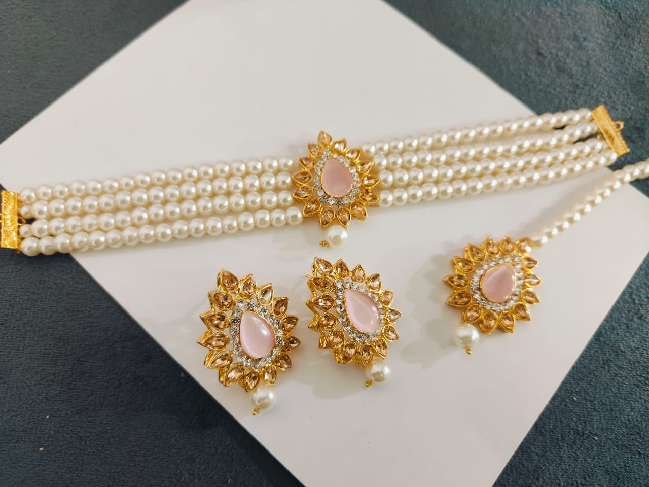 Real Stones Choker Set