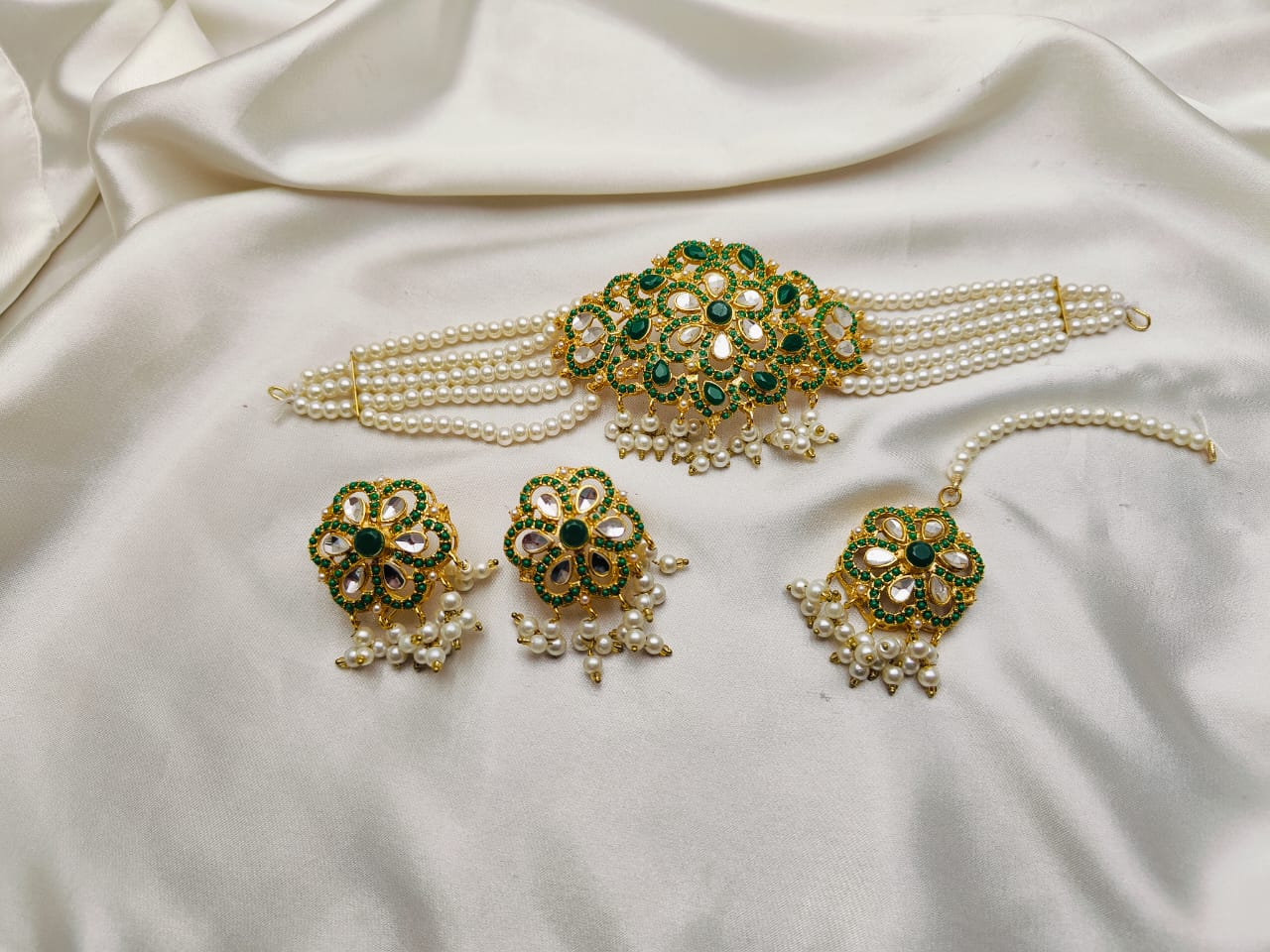 Norantan Choker Set