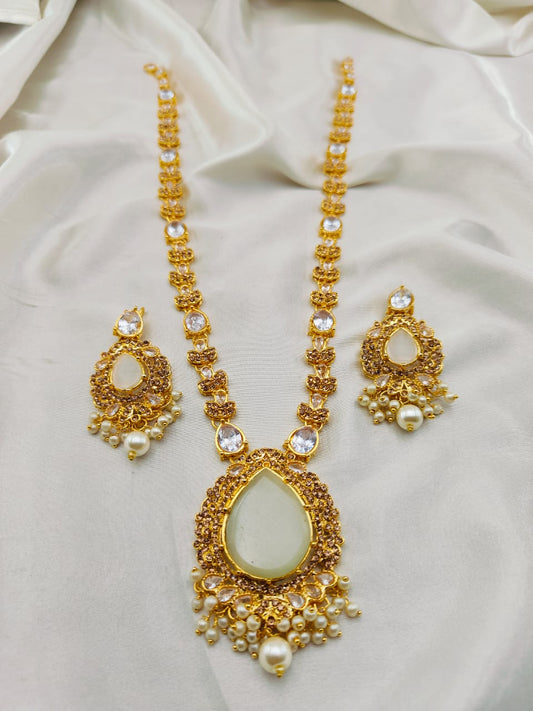 Elegant Stones Mala