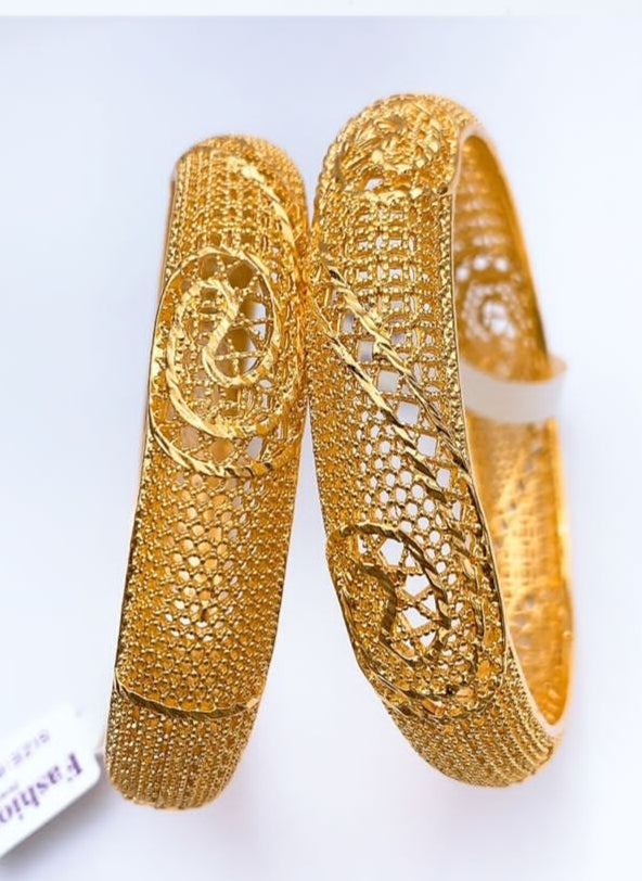 China Gold 2Pieces Bangles Set