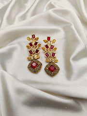 Fine Quality Stones Earrings