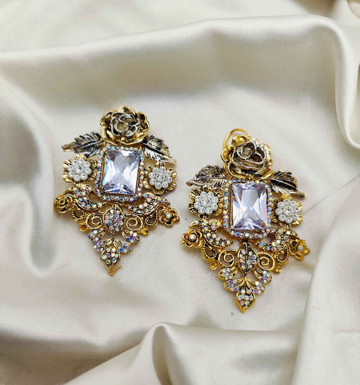 Fine Quality Tarkish Earrings