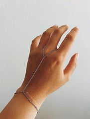 Minimalist Satellite Hand Chain Bracelet - Delicate Boho Finger Link Bracelet in Gold & Silver