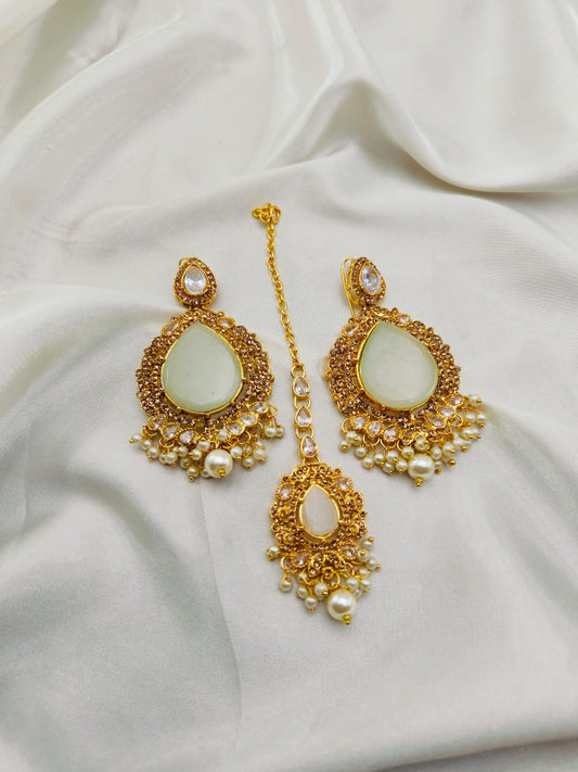 Stones Tika & Earrings