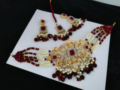 Gold Polish Neacklace Set
