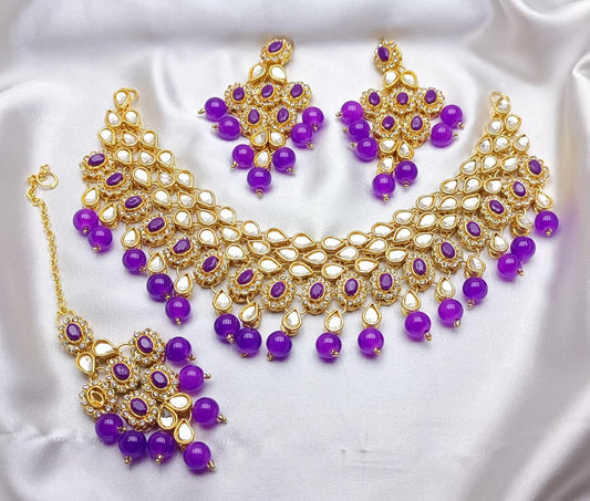 Real Stones Choker Set