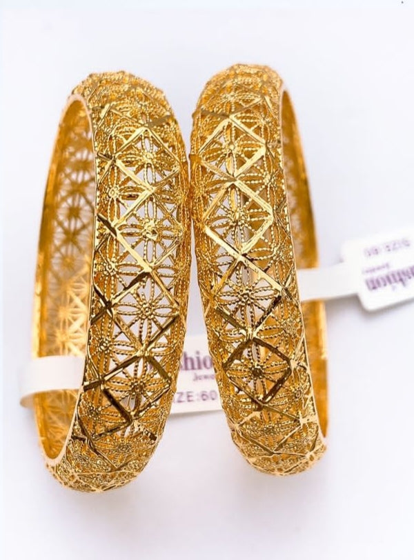 China Gold 2Pieces Bangles Set