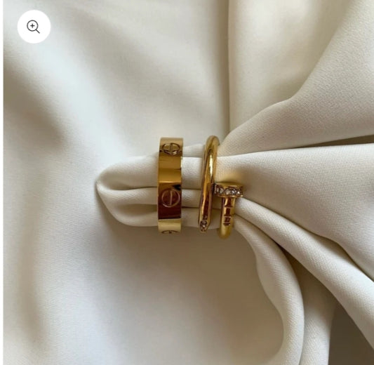 Nail & Cartier Ring
