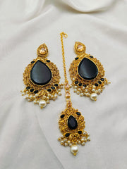 Stones Tika & Earrings