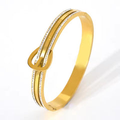 Luxury Belt-Buckle Crystal Bangle
