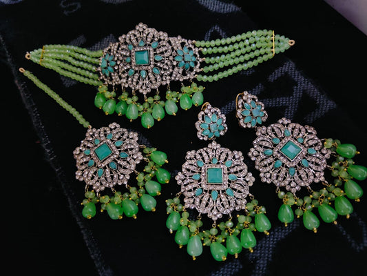Casting Fine Quality 2Tone Choker Set