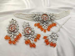 Silver Base Neacklace Set