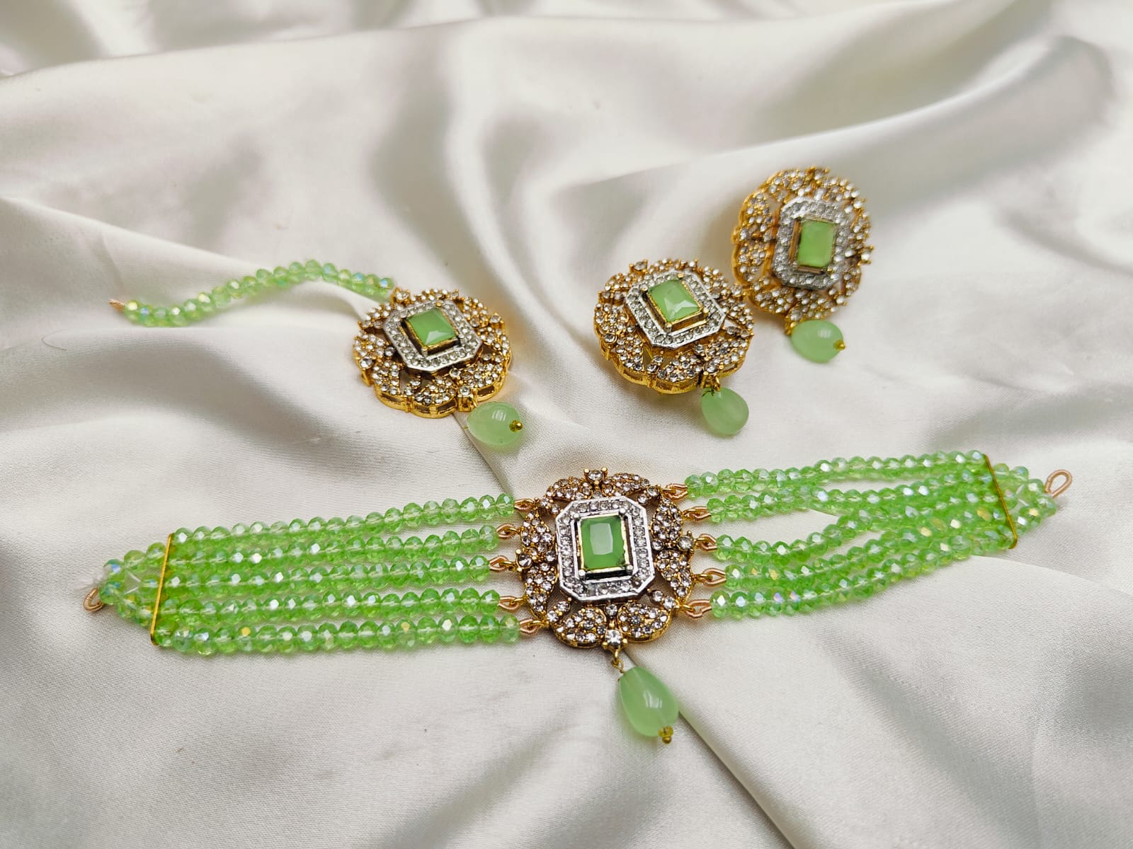 Gold Polish Choker Set